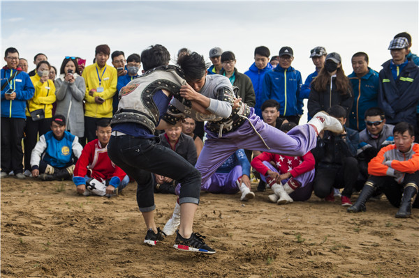 响沙湾,沙漠,度假地,景区,旅游,图片,照片,摄影,内蒙古响沙湾,内蒙古旅游,鄂尔多斯市旅游,莲花酒店,莲花度假酒店,莲沙度假岛,福沙度假岛,悦沙休闲岛,仙沙休闲岛,一粒沙度假村,在线预订,预定,旅行社,AAAAA,5A级旅游景区,库布齐,库布其沙漠,库布其旅游