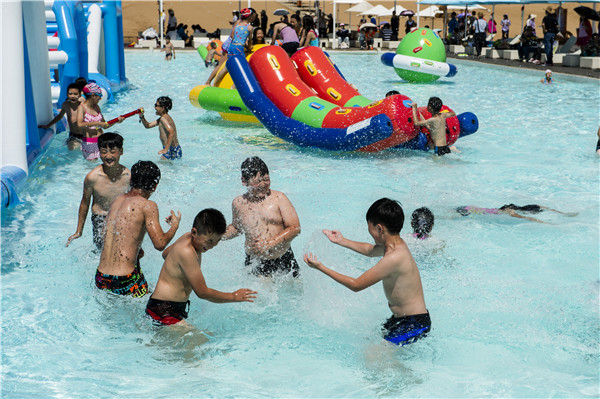 响沙湾,沙漠,度假地,景区,旅游,图片,照片,摄影,内蒙古响沙湾,内蒙古旅游,鄂尔多斯市旅游,莲花酒店,莲花度假酒店,莲沙度假岛,福沙度假岛,悦沙休闲岛,仙沙休闲岛,一粒沙度假村,在线预订,预定,旅行社,AAAAA,5A级旅游景区,库布齐,库布其沙漠,库布其旅游