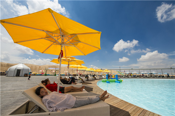 响沙湾,沙漠,度假地,景区,旅游,图片,照片,摄影,内蒙古响沙湾,内蒙古旅游,鄂尔多斯市旅游,莲花酒店,莲花度假酒店,莲沙度假岛,福沙度假岛,悦沙休闲岛,仙沙休闲岛,一粒沙度假村,在线预订,预定,旅行社,AAAAA,5A级旅游景区,库布齐,库布其沙漠,库布其旅游