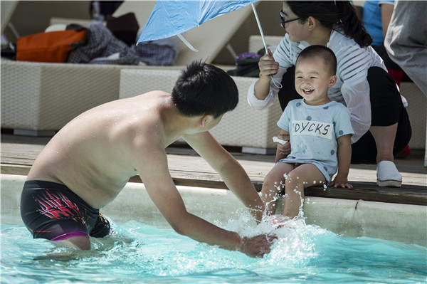 响沙湾,沙漠,度假地,景区,旅游,图片,照片,摄影,内蒙古响沙湾,内蒙古旅游,鄂尔多斯市旅游,莲花酒店,莲花度假酒店,莲沙度假岛,福沙度假岛,悦沙休闲岛,仙沙休闲岛,一粒沙度假村,在线预订,预定,旅行社,AAAAA,5A级旅游景区,库布齐,库布其沙漠,库布其旅游