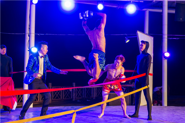 响沙湾,沙漠,度假地,景区,旅游,图片,照片,摄影,内蒙古响沙湾,内蒙古旅游,鄂尔多斯市旅游,莲花酒店,莲花度假酒店,莲沙度假岛,福沙度假岛,悦沙休闲岛,仙沙休闲岛,一粒沙度假村,在线预订,预定,旅行社,AAAAA,5A级旅游景区,库布齐,库布其沙漠,库布其旅游