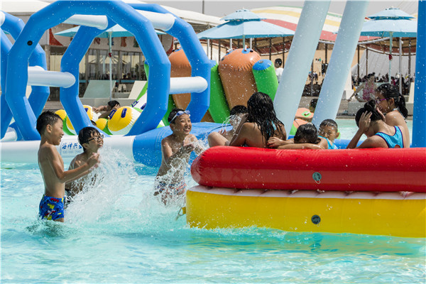 响沙湾,沙漠,度假地,景区,旅游,图片,照片,摄影,内蒙古响沙湾,内蒙古旅游,鄂尔多斯市旅游,莲花酒店,莲花度假酒店,莲沙度假岛,福沙度假岛,悦沙休闲岛,仙沙休闲岛,一粒沙度假村,在线预订,预定,旅行社,AAAAA,5A级旅游景区,库布齐,库布其沙漠,库布其旅游