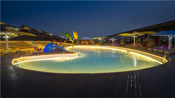 响沙湾,沙漠,度假地,景区,旅游,图片,照片,摄影,内蒙古响沙湾,内蒙古旅游,鄂尔多斯市旅游,莲花酒店,莲花度假酒店,莲沙度假岛,福沙度假岛,悦沙休闲岛,仙沙休闲岛,一粒沙度假村,在线预订,预定,旅行社,AAAAA,5A级旅游景区,库布齐,库布其沙漠,库布其旅游