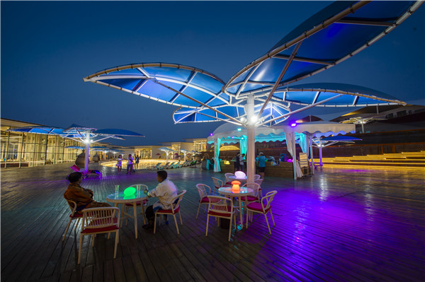 响沙湾,沙漠,度假地,景区,旅游,图片,照片,摄影,内蒙古响沙湾,内蒙古旅游,鄂尔多斯市旅游,莲花酒店,莲花度假酒店,莲沙度假岛,福沙度假岛,悦沙休闲岛,仙沙休闲岛,一粒沙度假村,在线预订,预定,旅行社,AAAAA,5A级旅游景区,库布齐,库布其沙漠,库布其旅游