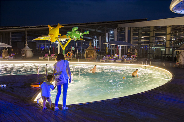 响沙湾,沙漠,度假地,景区,旅游,图片,照片,摄影,内蒙古响沙湾,内蒙古旅游,鄂尔多斯市旅游,莲花酒店,莲花度假酒店,莲沙度假岛,福沙度假岛,悦沙休闲岛,仙沙休闲岛,一粒沙度假村,在线预订,预定,旅行社,AAAAA,5A级旅游景区,库布齐,库布其沙漠,库布其旅游