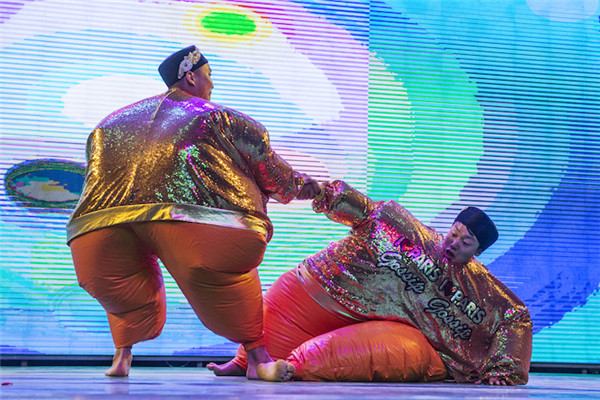 响沙湾,沙漠,度假地,景区,旅游,图片,照片,摄影,内蒙古响沙湾,内蒙古旅游,鄂尔多斯市旅游,莲花酒店,莲花度假酒店,莲沙度假岛,福沙度假岛,悦沙休闲岛,仙沙休闲岛,一粒沙度假村,在线预订,预定,旅行社,AAAAA,5A级旅游景区,库布齐,库布其沙漠,库布其旅游