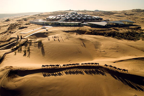 响沙湾,沙漠,度假地,景区,旅游,图片,照片,摄影,内蒙古响沙湾,内蒙古旅游,鄂尔多斯市旅游,莲花酒店,莲花度假酒店,莲沙度假岛,福沙度假岛,悦沙休闲岛,仙沙休闲岛,一粒沙度假村,在线预订,预定,旅行社,AAAAA,5A级旅游景区,库布齐,库布其沙漠,库布其旅游