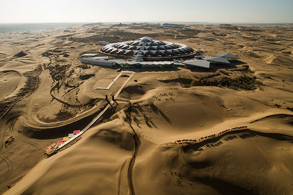 响沙湾,沙漠,度假地,景区,旅游,图片,照片,摄影,内蒙古响沙湾,内蒙古旅游,鄂尔多斯市旅游,莲花酒店,莲花度假酒店,莲沙度假岛,福沙度假岛,悦沙休闲岛,仙沙休闲岛,一粒沙度假村,在线预订,预定,旅行社,AAAAA,5A级旅游景区,库布齐,库布其沙漠,库布其旅游