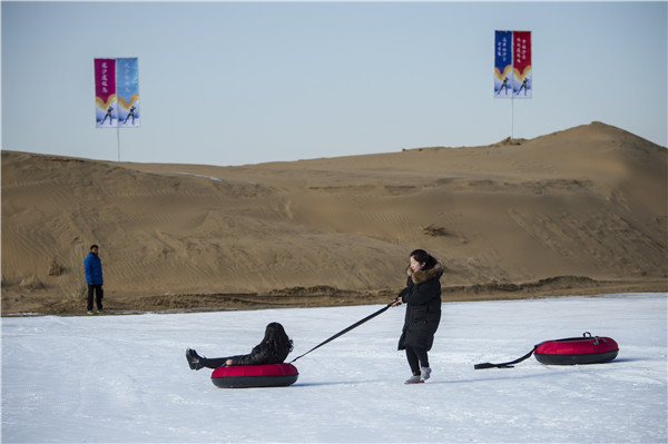 响沙湾,沙漠,度假地,景区,旅游,图片,照片,摄影,内蒙古响沙湾,内蒙古旅游,鄂尔多斯市旅游,莲花酒店,莲花度假酒店,莲沙度假岛,福沙度假岛,悦沙休闲岛,仙沙休闲岛,一粒沙度假村,在线预订,预定,旅行社,AAAAA,5A级旅游景区,库布齐,库布其沙漠,库布其旅游