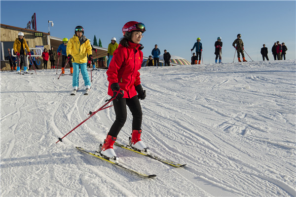 响沙湾,沙漠,度假地,景区,旅游,图片,照片,摄影,内蒙古响沙湾,内蒙古旅游,鄂尔多斯市旅游,莲花酒店,莲花度假酒店,莲沙度假岛,福沙度假岛,悦沙休闲岛,仙沙休闲岛,一粒沙度假村,在线预订,预定,旅行社,AAAAA,5A级旅游景区,库布齐,库布其沙漠,库布其旅游