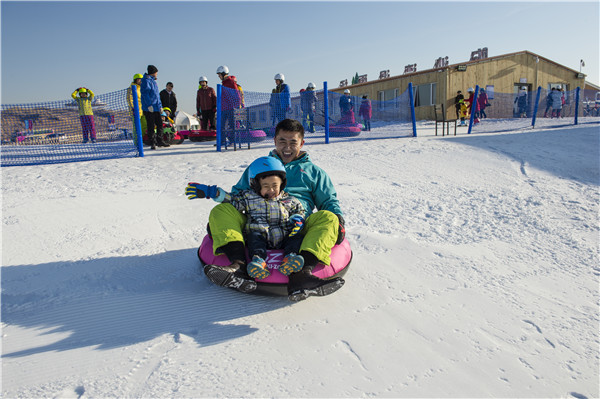 响沙湾,沙漠,度假地,景区,旅游,图片,照片,摄影,内蒙古响沙湾,内蒙古旅游,鄂尔多斯市旅游,莲花酒店,莲花度假酒店,莲沙度假岛,福沙度假岛,悦沙休闲岛,仙沙休闲岛,一粒沙度假村,在线预订,预定,旅行社,AAAAA,5A级旅游景区,库布齐,库布其沙漠,库布其旅游