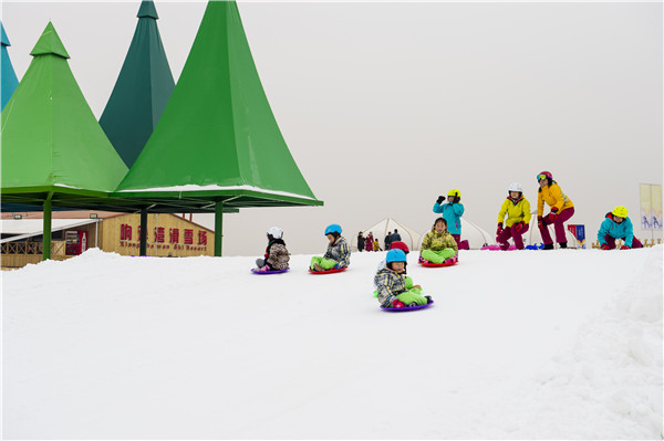 响沙湾,沙漠,度假地,景区,旅游,图片,照片,摄影,内蒙古响沙湾,内蒙古旅游,鄂尔多斯市旅游,莲花酒店,莲花度假酒店,莲沙度假岛,福沙度假岛,悦沙休闲岛,仙沙休闲岛,一粒沙度假村,在线预订,预定,旅行社,AAAAA,5A级旅游景区,库布齐,库布其沙漠,库布其旅游