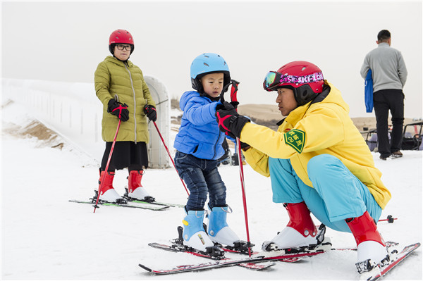 响沙湾,沙漠,度假地,景区,旅游,图片,照片,摄影,内蒙古响沙湾,内蒙古旅游,鄂尔多斯市旅游,莲花酒店,莲花度假酒店,莲沙度假岛,福沙度假岛,悦沙休闲岛,仙沙休闲岛,一粒沙度假村,在线预订,预定,旅行社,AAAAA,5A级旅游景区,库布齐,库布其沙漠,库布其旅游