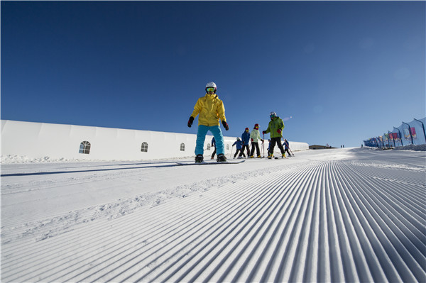 响沙湾,沙漠,度假地,景区,旅游,图片,照片,摄影,内蒙古响沙湾,内蒙古旅游,鄂尔多斯市旅游,莲花酒店,莲花度假酒店,莲沙度假岛,福沙度假岛,悦沙休闲岛,仙沙休闲岛,一粒沙度假村,在线预订,预定,旅行社,AAAAA,5A级旅游景区,库布齐,库布其沙漠,库布其旅游