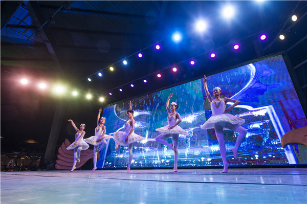 响沙湾,沙漠,度假地,景区,旅游,图片,照片,摄影,内蒙古响沙湾,内蒙古旅游,鄂尔多斯市旅游,莲花酒店,莲花度假酒店,莲沙度假岛,福沙度假岛,悦沙休闲岛,仙沙休闲岛,一粒沙度假村,在线预订,预定,旅行社,AAAAA,5A级旅游景区,库布齐,库布其沙漠,库布其旅游