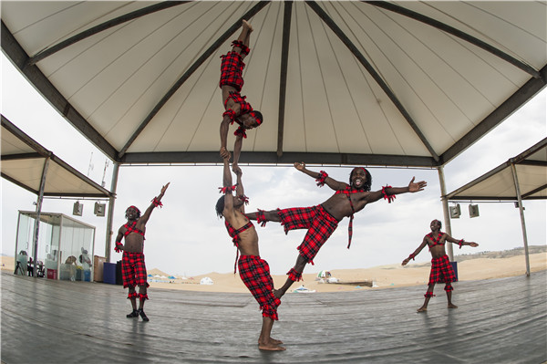 响沙湾,沙漠,度假地,景区,旅游,图片,照片,摄影,内蒙古响沙湾,内蒙古旅游,鄂尔多斯市旅游,莲花酒店,莲花度假酒店,莲沙度假岛,福沙度假岛,悦沙休闲岛,仙沙休闲岛,一粒沙度假村,在线预订,预定,旅行社,AAAAA,5A级旅游景区,库布齐,库布其沙漠,库布其旅游