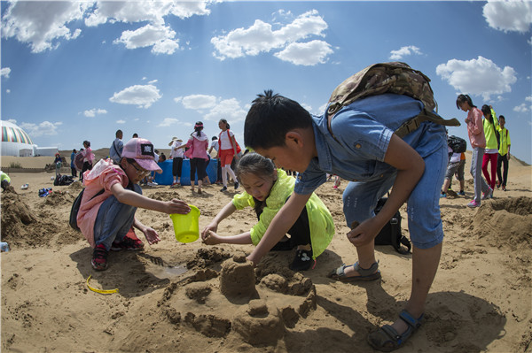 响沙湾,沙漠,度假地,景区,旅游,图片,照片,摄影,内蒙古响沙湾,内蒙古旅游,鄂尔多斯市旅游,莲花酒店,莲花度假酒店,莲沙度假岛,福沙度假岛,悦沙休闲岛,仙沙休闲岛,一粒沙度假村,在线预订,预定,旅行社,AAAAA,5A级旅游景区,库布齐,库布其沙漠,库布其旅游