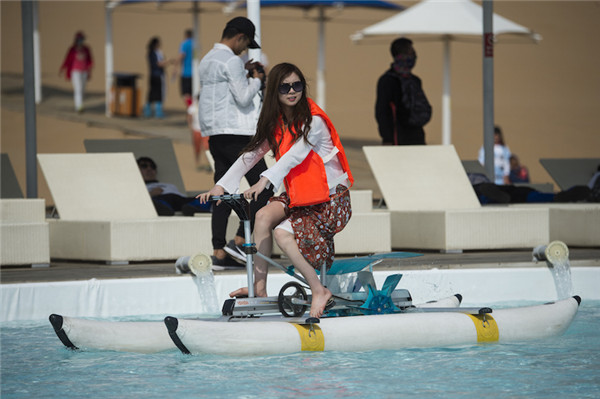 响沙湾,沙漠,度假地,景区,旅游,图片,照片,摄影,内蒙古响沙湾,内蒙古旅游,鄂尔多斯市旅游,莲花酒店,莲花度假酒店,莲沙度假岛,福沙度假岛,悦沙休闲岛,仙沙休闲岛,一粒沙度假村,在线预订,预定,旅行社,AAAAA,5A级旅游景区,库布齐,库布其沙漠,库布其旅游