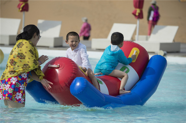 响沙湾,沙漠,度假地,景区,旅游,图片,照片,摄影,内蒙古响沙湾,内蒙古旅游,鄂尔多斯市旅游,莲花酒店,莲花度假酒店,莲沙度假岛,福沙度假岛,悦沙休闲岛,仙沙休闲岛,一粒沙度假村,在线预订,预定,旅行社,AAAAA,5A级旅游景区,库布齐,库布其沙漠,库布其旅游