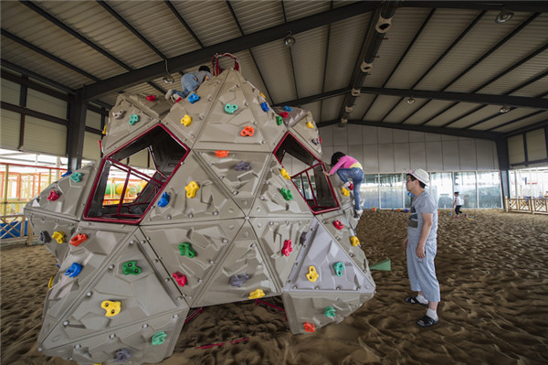 响沙湾,沙漠,度假地,景区,旅游,图片,照片,摄影,内蒙古响沙湾,内蒙古旅游,鄂尔多斯市旅游,莲花酒店,莲花度假酒店,莲沙度假岛,福沙度假岛,悦沙休闲岛,仙沙休闲岛,一粒沙度假村,在线预订,预定,旅行社,AAAAA,5A级旅游景区,库布齐,库布其沙漠,库布其旅游