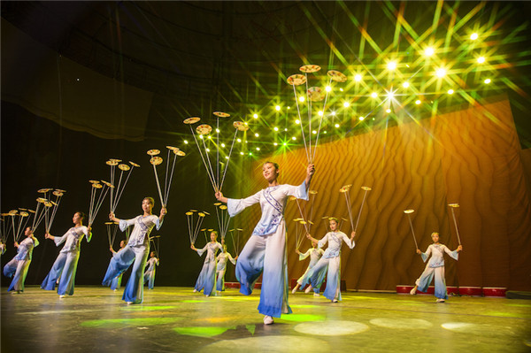 响沙湾,沙漠,度假地,景区,旅游,图片,照片,摄影,内蒙古响沙湾,内蒙古旅游,鄂尔多斯市旅游,莲花酒店,莲花度假酒店,莲沙度假岛,福沙度假岛,悦沙休闲岛,仙沙休闲岛,一粒沙度假村,在线预订,预定,旅行社,AAAAA,5A级旅游景区,库布齐,库布其沙漠,库布其旅游