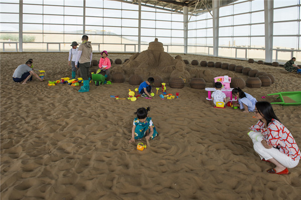 响沙湾,沙漠,度假地,景区,旅游,图片,照片,摄影,内蒙古响沙湾,内蒙古旅游,鄂尔多斯市旅游,莲花酒店,莲花度假酒店,莲沙度假岛,福沙度假岛,悦沙休闲岛,仙沙休闲岛,一粒沙度假村,在线预订,预定,旅行社,AAAAA,5A级旅游景区,库布齐,库布其沙漠,库布其旅游