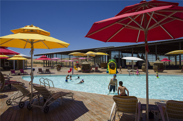 响沙湾,沙漠,度假地,景区,旅游,图片,照片,摄影,内蒙古响沙湾,内蒙古旅游,鄂尔多斯市旅游,莲花酒店,莲花度假酒店,莲沙度假岛,福沙度假岛,悦沙休闲岛,仙沙休闲岛,一粒沙度假村,在线预订,预定,旅行社,AAAAA,5A级旅游景区,库布齐,库布其沙漠,库布其旅游