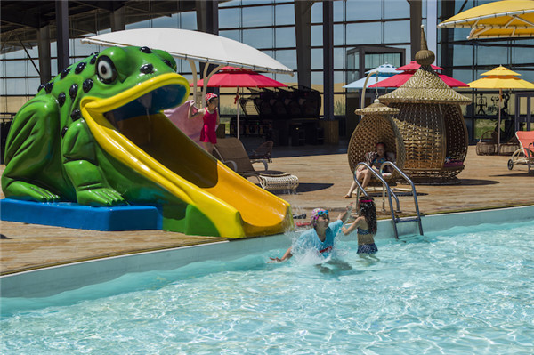 响沙湾,沙漠,度假地,景区,旅游,图片,照片,摄影,内蒙古响沙湾,内蒙古旅游,鄂尔多斯市旅游,莲花酒店,莲花度假酒店,莲沙度假岛,福沙度假岛,悦沙休闲岛,仙沙休闲岛,一粒沙度假村,在线预订,预定,旅行社,AAAAA,5A级旅游景区,库布齐,库布其沙漠,库布其旅游