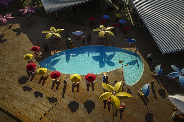 响沙湾,沙漠,度假地,景区,旅游,图片,照片,摄影,内蒙古响沙湾,内蒙古旅游,鄂尔多斯市旅游,莲花酒店,莲花度假酒店,莲沙度假岛,福沙度假岛,悦沙休闲岛,仙沙休闲岛,一粒沙度假村,在线预订,预定,旅行社,AAAAA,5A级旅游景区,库布齐,库布其沙漠,库布其旅游