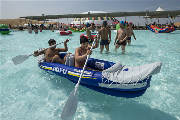 响沙湾,沙漠,度假地,景区,旅游,图片,照片,摄影,内蒙古响沙湾,内蒙古旅游,鄂尔多斯市旅游,莲花酒店,莲花度假酒店,莲沙度假岛,福沙度假岛,悦沙休闲岛,仙沙休闲岛,一粒沙度假村,在线预订,预定,旅行社,AAAAA,5A级旅游景区,库布齐,库布其沙漠,库布其旅游