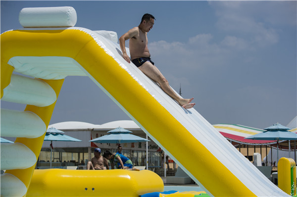 响沙湾,沙漠,度假地,景区,旅游,图片,照片,摄影,内蒙古响沙湾,内蒙古旅游,鄂尔多斯市旅游,莲花酒店,莲花度假酒店,莲沙度假岛,福沙度假岛,悦沙休闲岛,仙沙休闲岛,一粒沙度假村,在线预订,预定,旅行社,AAAAA,5A级旅游景区,库布齐,库布其沙漠,库布其旅游