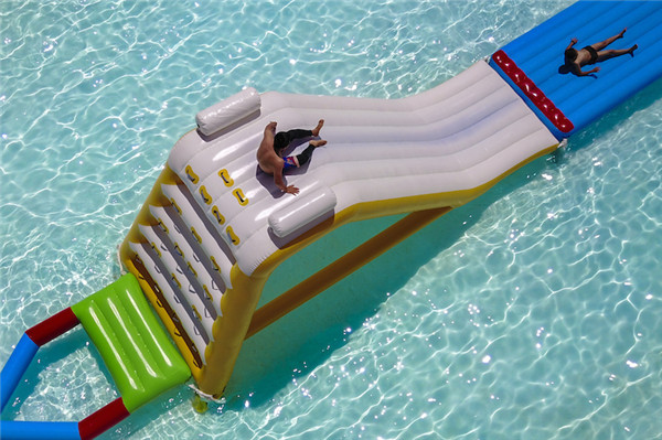 响沙湾,沙漠,度假地,景区,旅游,图片,照片,摄影,内蒙古响沙湾,内蒙古旅游,鄂尔多斯市旅游,莲花酒店,莲花度假酒店,莲沙度假岛,福沙度假岛,悦沙休闲岛,仙沙休闲岛,一粒沙度假村,在线预订,预定,旅行社,AAAAA,5A级旅游景区,库布齐,库布其沙漠,库布其旅游