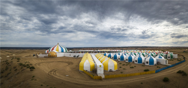 响沙湾,沙漠,度假地,景区,旅游,图片,照片,摄影,内蒙古响沙湾,内蒙古旅游,鄂尔多斯市旅游,莲花酒店,莲花度假酒店,莲沙度假岛,福沙度假岛,悦沙休闲岛,仙沙休闲岛,一粒沙度假村,在线预订,预定,旅行社,AAAAA,5A级旅游景区,库布齐,库布其沙漠,库布其旅游