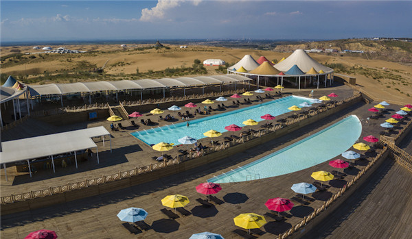 响沙湾,沙漠,度假地,景区,旅游,图片,照片,摄影,内蒙古响沙湾,内蒙古旅游,鄂尔多斯市旅游,莲花酒店,莲花度假酒店,莲沙度假岛,福沙度假岛,悦沙休闲岛,仙沙休闲岛,一粒沙度假村,在线预订,预定,旅行社,AAAAA,5A级旅游景区,库布齐,库布其沙漠,库布其旅游