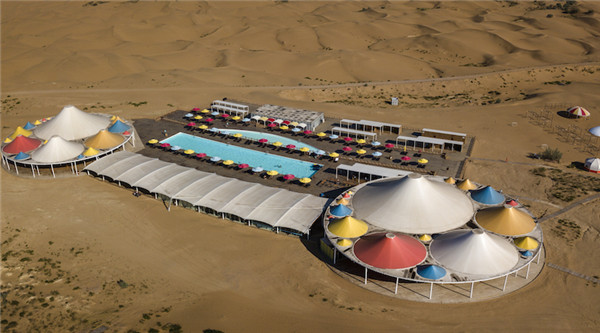 响沙湾,沙漠,度假地,景区,旅游,图片,照片,摄影,内蒙古响沙湾,内蒙古旅游,鄂尔多斯市旅游,莲花酒店,莲花度假酒店,莲沙度假岛,福沙度假岛,悦沙休闲岛,仙沙休闲岛,一粒沙度假村,在线预订,预定,旅行社,AAAAA,5A级旅游景区,库布齐,库布其沙漠,库布其旅游