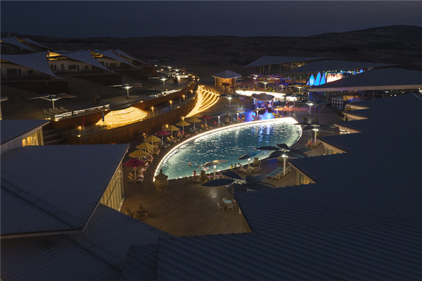 响沙湾,沙漠,度假地,景区,旅游,图片,照片,摄影,内蒙古响沙湾,内蒙古旅游,鄂尔多斯市旅游,莲花酒店,莲花度假酒店,莲沙度假岛,福沙度假岛,悦沙休闲岛,仙沙休闲岛,一粒沙度假村,在线预订,预定,旅行社,AAAAA,5A级旅游景区,库布齐,库布其沙漠,库布其旅游