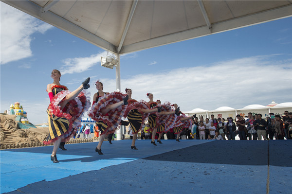 响沙湾,沙漠,度假地,景区,旅游,图片,照片,摄影,内蒙古响沙湾,内蒙古旅游,鄂尔多斯市旅游,莲花酒店,莲花度假酒店,莲沙度假岛,福沙度假岛,悦沙休闲岛,仙沙休闲岛,一粒沙度假村,在线预订,预定,旅行社,AAAAA,5A级旅游景区,库布齐,库布其沙漠,库布其旅游
