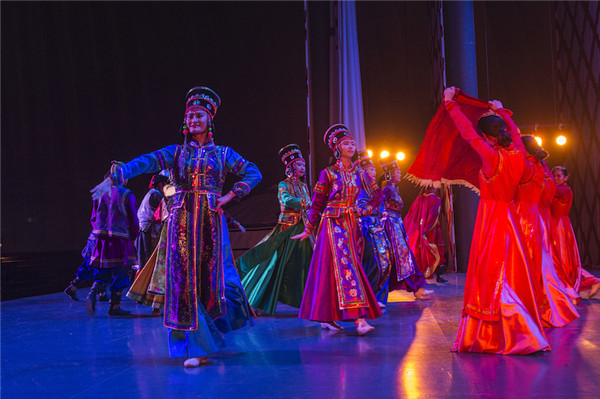 响沙湾,沙漠,度假地,景区,旅游,图片,照片,摄影,内蒙古响沙湾,内蒙古旅游,鄂尔多斯市旅游,莲花酒店,莲花度假酒店,莲沙度假岛,福沙度假岛,悦沙休闲岛,仙沙休闲岛,一粒沙度假村,在线预订,预定,旅行社,AAAAA,5A级旅游景区,库布齐,库布其沙漠,库布其旅游