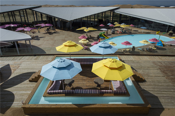 响沙湾,沙漠,度假地,景区,旅游,图片,照片,摄影,内蒙古响沙湾,内蒙古旅游,鄂尔多斯市旅游,莲花酒店,莲花度假酒店,莲沙度假岛,福沙度假岛,悦沙休闲岛,仙沙休闲岛,一粒沙度假村,在线预订,预定,旅行社,AAAAA,5A级旅游景区,库布齐,库布其沙漠,库布其旅游