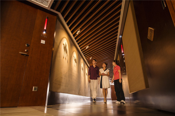 响沙湾,沙漠,度假地,景区,旅游,图片,照片,摄影,内蒙古响沙湾,内蒙古旅游,鄂尔多斯市旅游,莲花酒店,莲花度假酒店,莲沙度假岛,福沙度假岛,悦沙休闲岛,仙沙休闲岛,一粒沙度假村,在线预订,预定,旅行社,AAAAA,5A级旅游景区,库布齐,库布其沙漠,库布其旅游