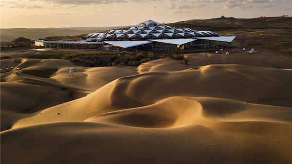 响沙湾,沙漠,度假地,景区,旅游,图片,照片,摄影,内蒙古响沙湾,内蒙古旅游,鄂尔多斯市旅游,莲花酒店,莲花度假酒店,莲沙度假岛,福沙度假岛,悦沙休闲岛,仙沙休闲岛,一粒沙度假村,在线预订,预定,旅行社,AAAAA,5A级旅游景区,库布齐,库布其沙漠,库布其旅游