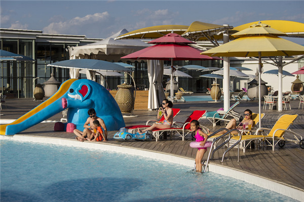 响沙湾,沙漠,度假地,景区,旅游,图片,照片,摄影,内蒙古响沙湾,内蒙古旅游,鄂尔多斯市旅游,莲花酒店,莲花度假酒店,莲沙度假岛,福沙度假岛,悦沙休闲岛,仙沙休闲岛,一粒沙度假村,在线预订,预定,旅行社,AAAAA,5A级旅游景区,库布齐,库布其沙漠,库布其旅游