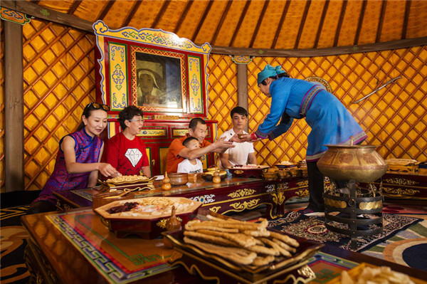 响沙湾,沙漠,度假地,景区,旅游,图片,照片,摄影,内蒙古响沙湾,内蒙古旅游,鄂尔多斯市旅游,莲花酒店,莲花度假酒店,莲沙度假岛,福沙度假岛,悦沙休闲岛,仙沙休闲岛,一粒沙度假村,在线预订,预定,旅行社,AAAAA,5A级旅游景区,库布齐,库布其沙漠,库布其旅游