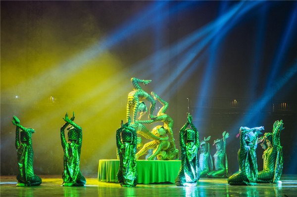 响沙湾,沙漠,度假地,景区,旅游,图片,照片,摄影,内蒙古响沙湾,内蒙古旅游,鄂尔多斯市旅游,莲花酒店,莲花度假酒店,莲沙度假岛,福沙度假岛,悦沙休闲岛,仙沙休闲岛,一粒沙度假村,在线预订,预定,旅行社,AAAAA,5A级旅游景区,库布齐,库布其沙漠,库布其旅游