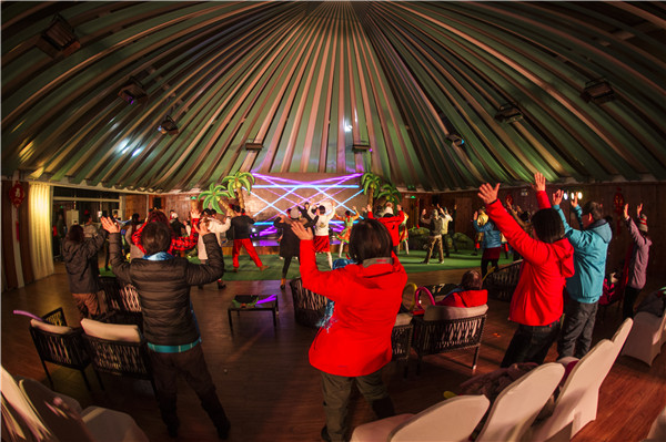 响沙湾,沙漠,度假地,景区,旅游,图片,照片,摄影,内蒙古响沙湾,内蒙古旅游,鄂尔多斯市旅游,莲花酒店,莲花度假酒店,莲沙度假岛,福沙度假岛,悦沙休闲岛,仙沙休闲岛,一粒沙度假村,在线预订,预定,旅行社,AAAAA,5A级旅游景区,库布齐,库布其沙漠,库布其旅游