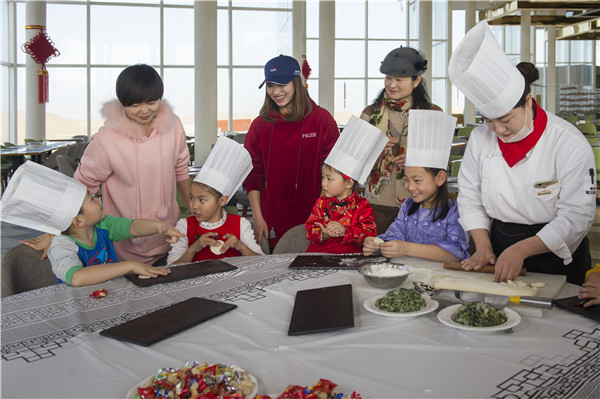 响沙湾,沙漠,度假地,景区,旅游,图片,照片,摄影,内蒙古响沙湾,内蒙古旅游,鄂尔多斯市旅游,莲花酒店,莲花度假酒店,莲沙度假岛,福沙度假岛,悦沙休闲岛,仙沙休闲岛,一粒沙度假村,在线预订,预定,旅行社,AAAAA,5A级旅游景区,库布齐,库布其沙漠,库布其旅游