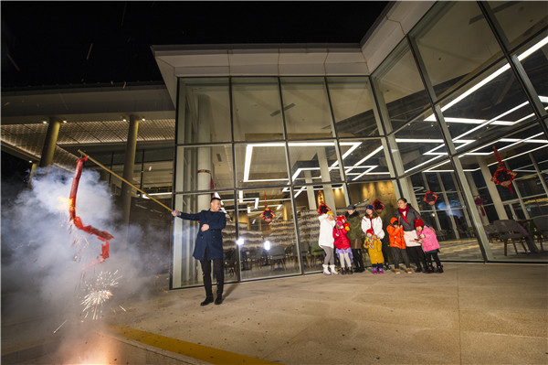 响沙湾,沙漠,度假地,景区,旅游,图片,照片,摄影,内蒙古响沙湾,内蒙古旅游,鄂尔多斯市旅游,莲花酒店,莲花度假酒店,莲沙度假岛,福沙度假岛,悦沙休闲岛,仙沙休闲岛,一粒沙度假村,在线预订,预定,旅行社,AAAAA,5A级旅游景区,库布齐,库布其沙漠,库布其旅游