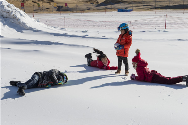 响沙湾,沙漠,度假地,景区,旅游,图片,照片,摄影,内蒙古响沙湾,内蒙古旅游,鄂尔多斯市旅游,莲花酒店,莲花度假酒店,莲沙度假岛,福沙度假岛,悦沙休闲岛,仙沙休闲岛,一粒沙度假村,在线预订,预定,旅行社,AAAAA,5A级旅游景区,库布齐,库布其沙漠,库布其旅游