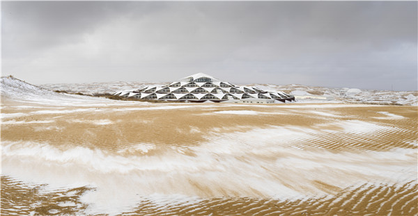 响沙湾,沙漠,度假地,景区,旅游,图片,照片,摄影,内蒙古响沙湾,内蒙古旅游,鄂尔多斯市旅游,莲花酒店,莲花度假酒店,莲沙度假岛,福沙度假岛,悦沙休闲岛,仙沙休闲岛,一粒沙度假村,在线预订,预定,旅行社,AAAAA,5A级旅游景区,库布齐,库布其沙漠,库布其旅游