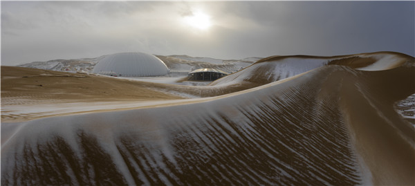 响沙湾,沙漠,度假地,景区,旅游,图片,照片,摄影,内蒙古响沙湾,内蒙古旅游,鄂尔多斯市旅游,莲花酒店,莲花度假酒店,莲沙度假岛,福沙度假岛,悦沙休闲岛,仙沙休闲岛,一粒沙度假村,在线预订,预定,旅行社,AAAAA,5A级旅游景区,库布齐,库布其沙漠,库布其旅游